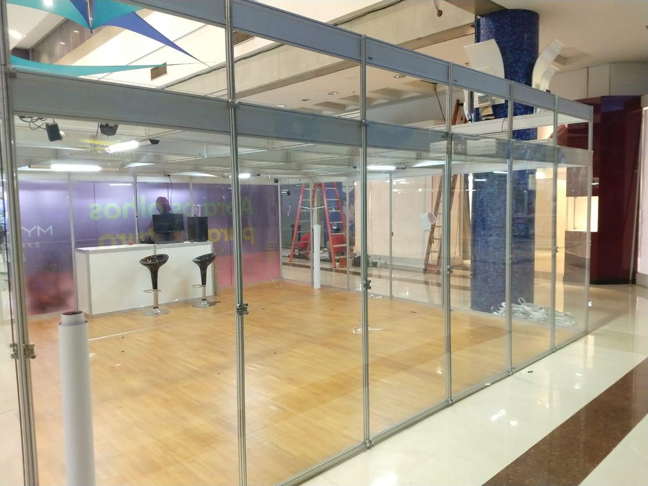 Montagem em Octanorm 4